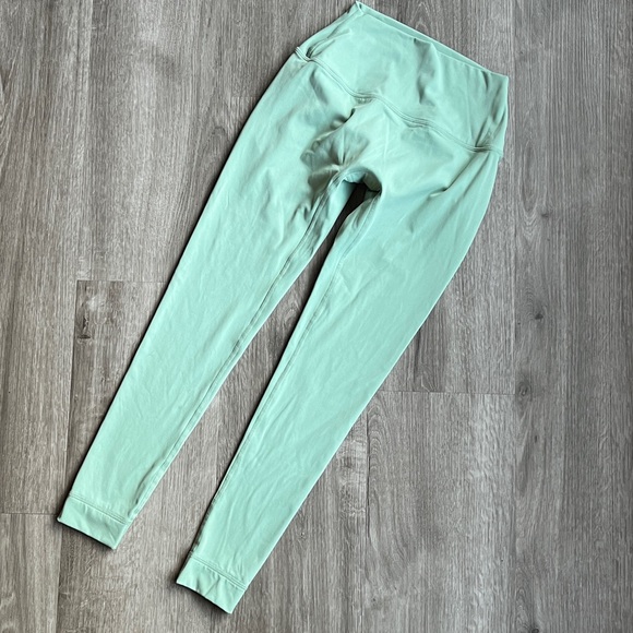 Set Active Outfit Small - Picture 5 of 5